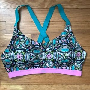 Victoria Secret VSX sports bra